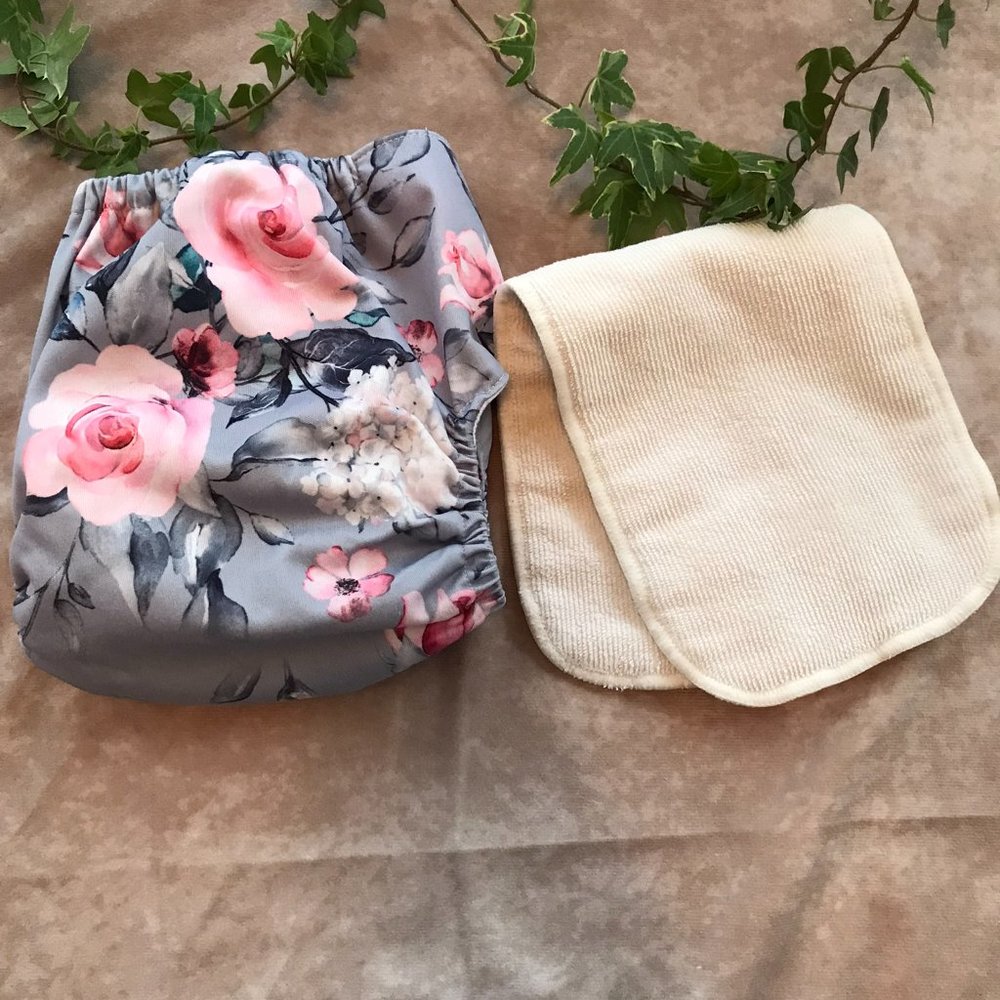 🔥 5 for $20 The Fluffy Penguin Cloth Diaper Snap One Size Pocket Print